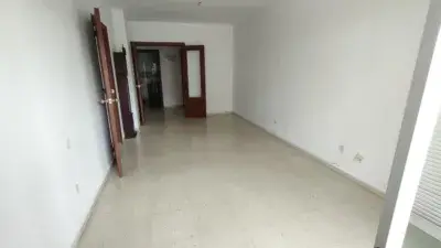 Apartamento en venta en Calzada