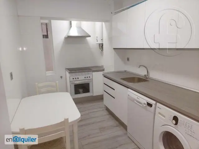 Alquiler Piso Reformado Centro Ayuntamiento 2 Dormitorios Ascensor