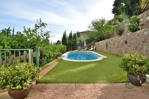 Casa en Venta Pineda de Mar con Piscina y Vistas al Mar