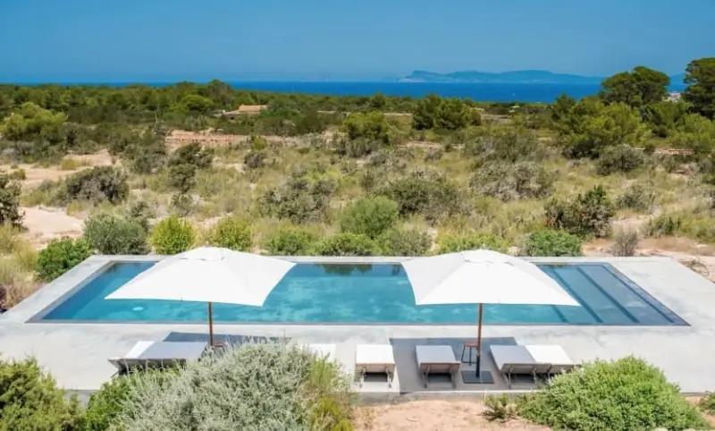 Villa de Lujo en Formentera con Vistas a Es Vedra