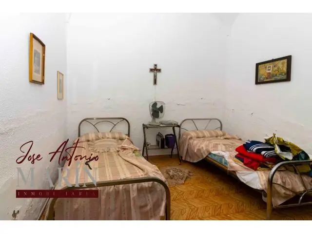 Casa 4 Dormitorios Gran Patio Zona Estacion
