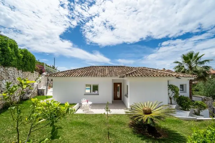Villa en Venta en El Faro Andalucia 3 Dormitorios 2 Baños