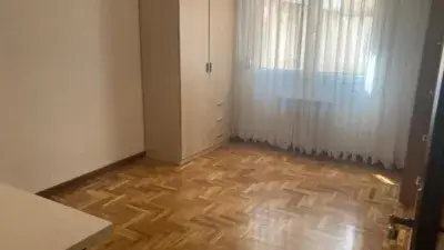 Alquiler Piso Calle Alarcón cerca Avenida Pablo Iglesias
