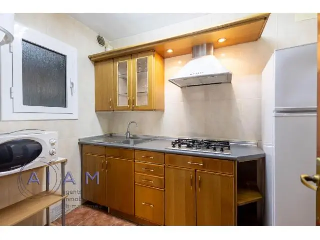 Apartamento 3 habitaciones cerca playa Calella reforma