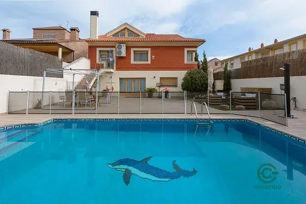 Chalet en Prado del Arca Talavera 6 dormitorios Piscina