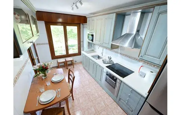 Alquiler de habitaciones en Leioa - Apartamento amueblado
