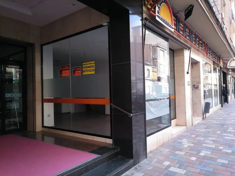 Venta Local Comercial Centro Almansa 50m2 Reformado