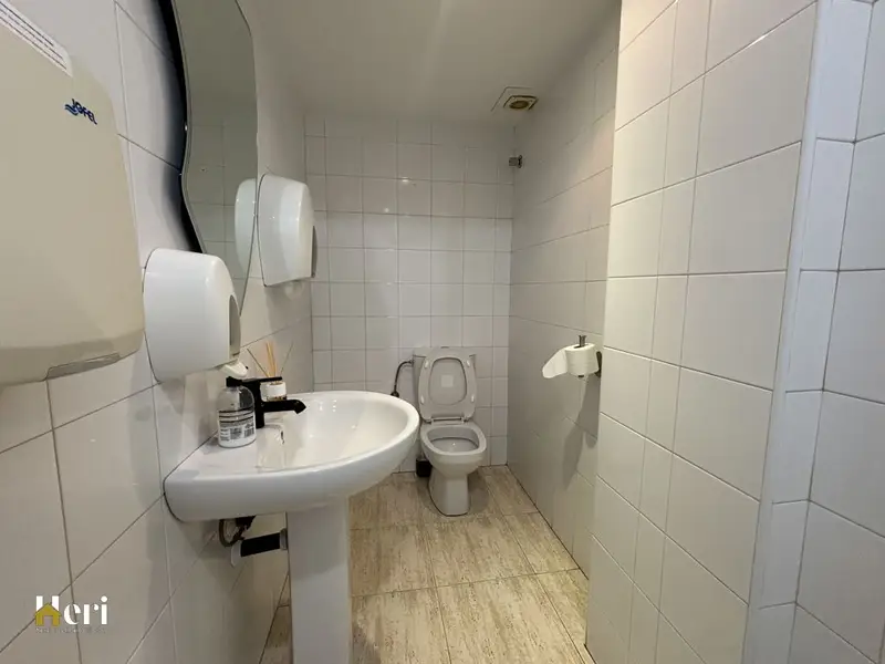 Venta Local Comercial 7 Habitaciones Centro Alicante