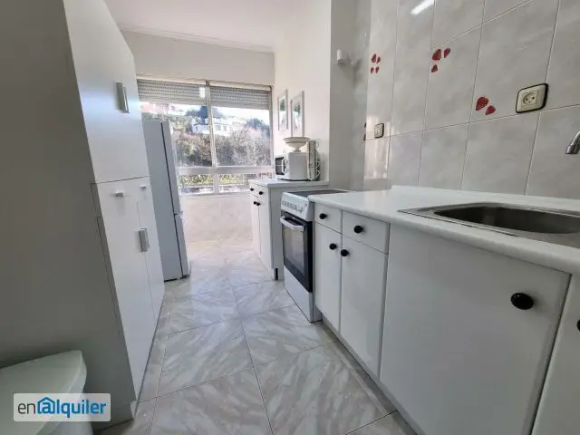 Alquiler Piso Amueblado Somo con Terraza y Garaje