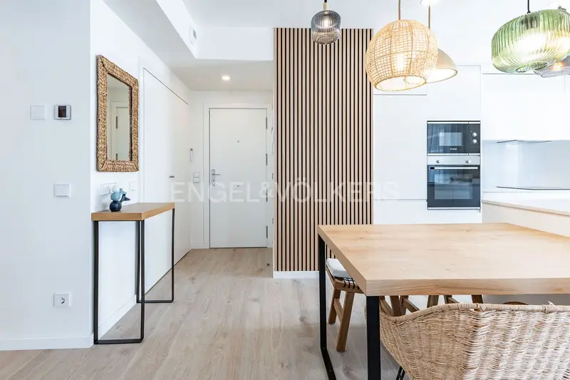 Apartamento en Badalona con Vistas al Mar Alquiler Temporal