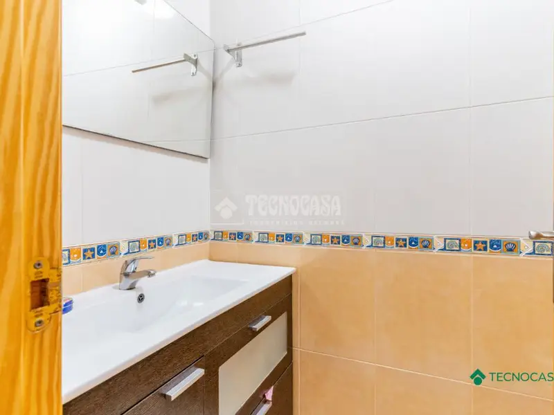 Piso en Venta La Gangosa 4 Dormitorios 2 Baños Garaje