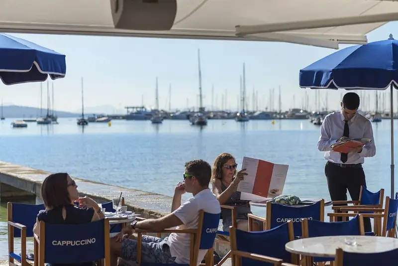 Chalet de Lujo en Puerto Pollensa con Vistas al Mar