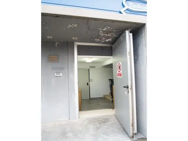 Entreplanta En Alquiler Polígono Campo Alto
