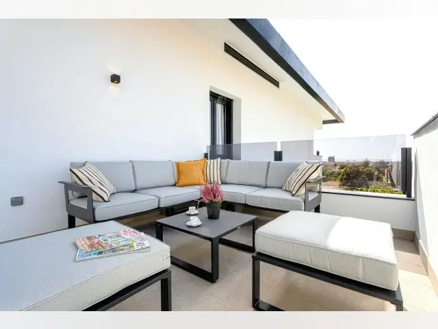 Apartamento con Terraza y Piscina en Cordoba