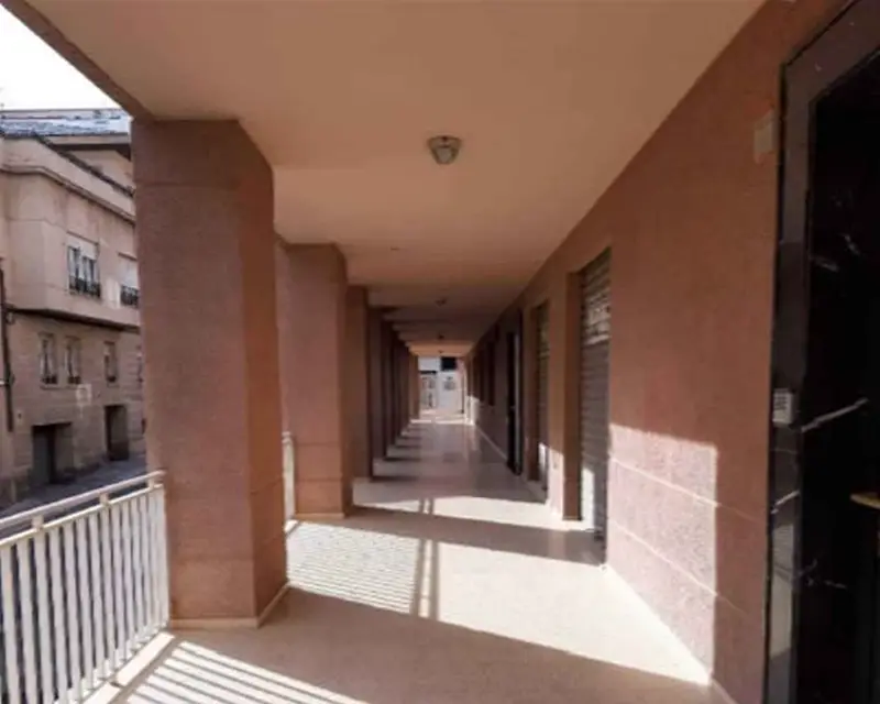 Local en Alcoy 82m2 Anselm Aracil