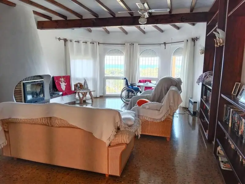 Villa en venta con vistas al mar Denia 425m2