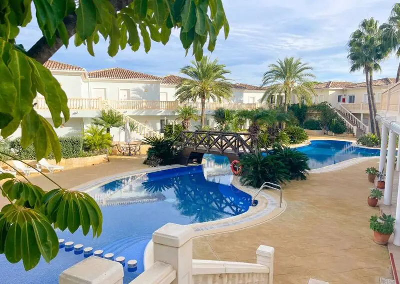 Apartamentos Costa Blanca: Lujo y comodidad cerca de la playa