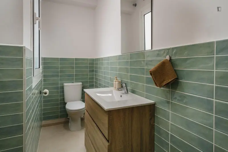 Coliving en Barcelona: Habitaciones Amuebladas con Servicios Incluidos