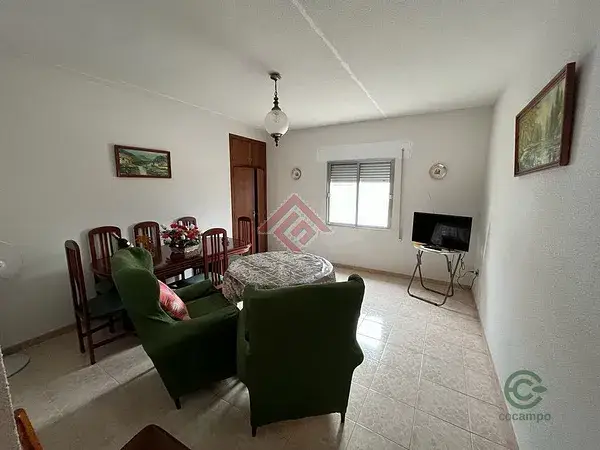 Casa con Corral en Santa Ana