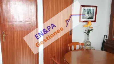 Piso en venta Calle de Briviesca reformado