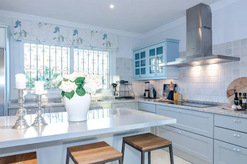 Villa en Venta Las Brisas Nueva Andalucía 4 Dormitorios