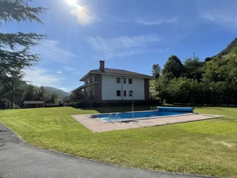 venta Chalet en Carreña de Cabrales, Asturias (49180929520.189900)- Globaliza