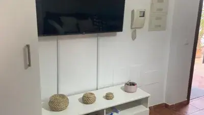 Apartamento en venta Ronda San Francisco 46m2 piscina