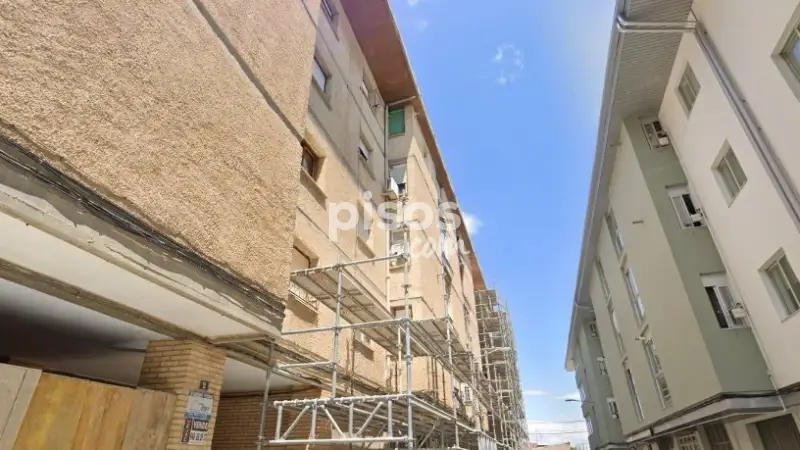 Piso en venta en Calle Fuente de la Dula Tudela 96m2
