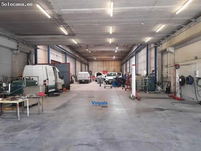 Nave Industrial 2600m2 Puente Grua 8t Planta Baja Oficinas