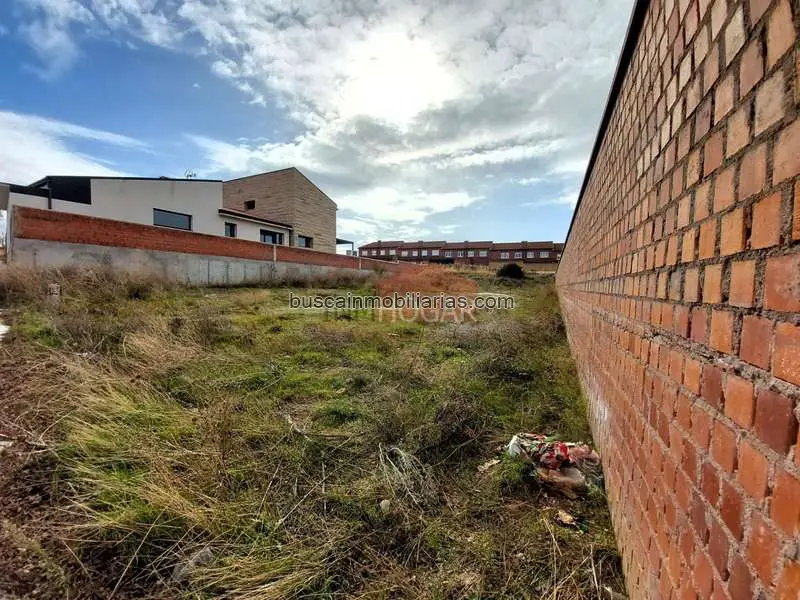 Parcela en Venta Avila Capital Zona Hervencias 535m2