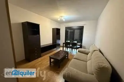 Alquiler piso con 2 habitaciones Carabanchel