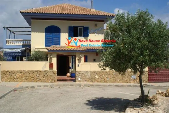 Villa 9 Dormitorios Venta Calabardina Aguilas Murcia