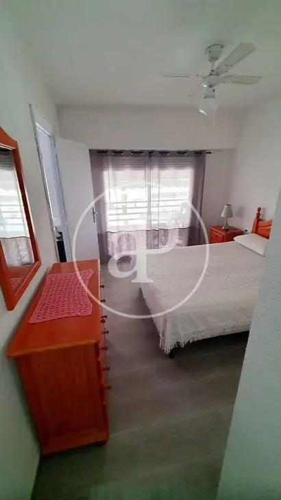 Apartamento en La Pobla de Farnals 3 Dormitorios 1 Baño Amueblado
