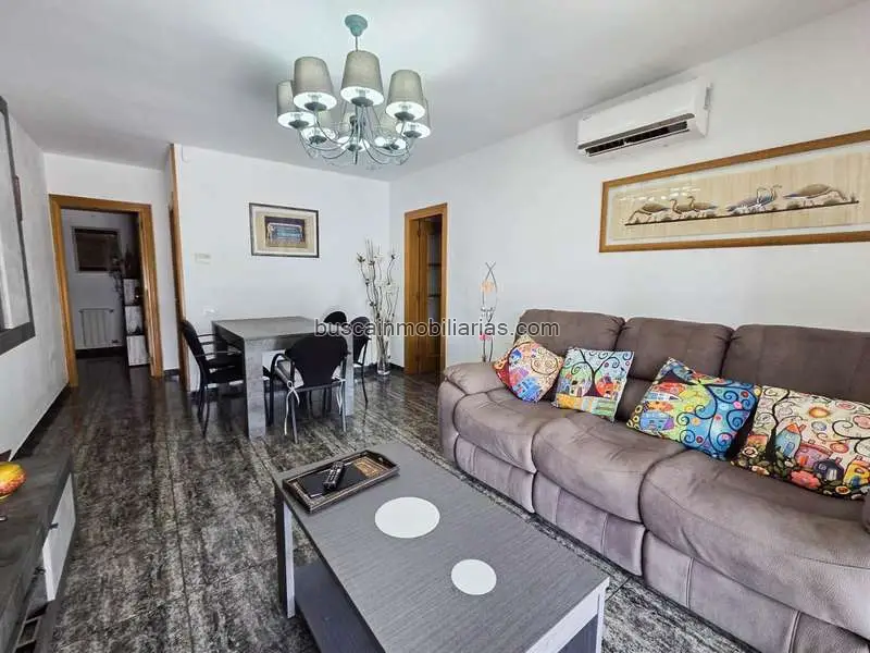 Piso en venta en Martorell - 4 habitaciones, terraza y parking