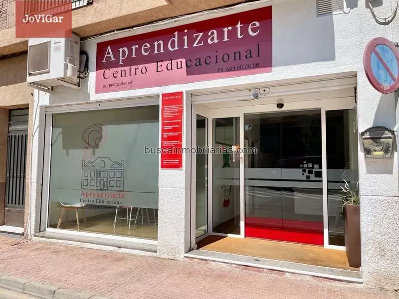Local Comercial en Venta en Alhama de Murcia Calle Santa Gema