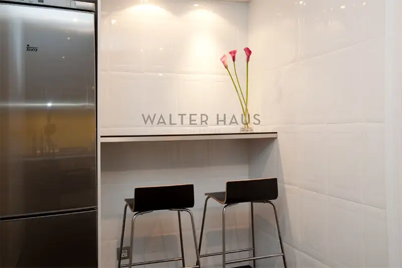Alquiler piso estudiantes El Born 5 habitaciones dobles