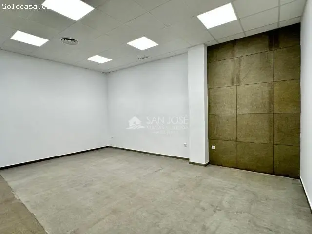 Venta de Local Comercial en Aspe Zona La Coca La Nia