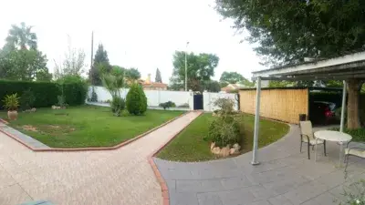 Chalet en Vilanova de Benaguacil con Jardin y Garaje Adaptado
