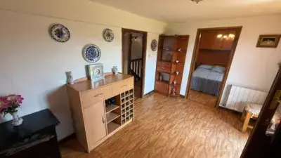 Casa adosada en venta en Entrambasaguas