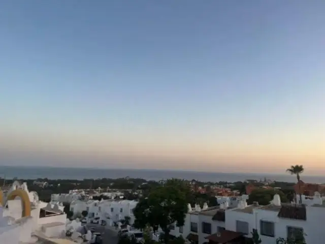 Adosado 2 Dormitorios Marbella Renovado Piscina Solarium Garaje