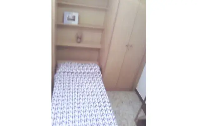 Habitacion Economica en Barcelona Cerca del Transporte Publico