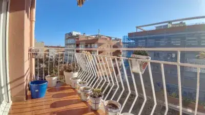 Piso en Venta Vilanova i la Geltru 3 habitaciones 2 baños Terraza