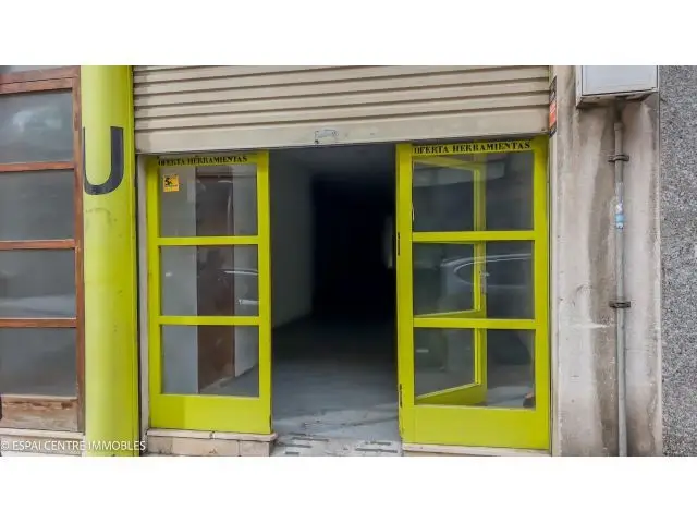 Local Comercial en Venta Molins de Rei 161m2 Centro Ciudad