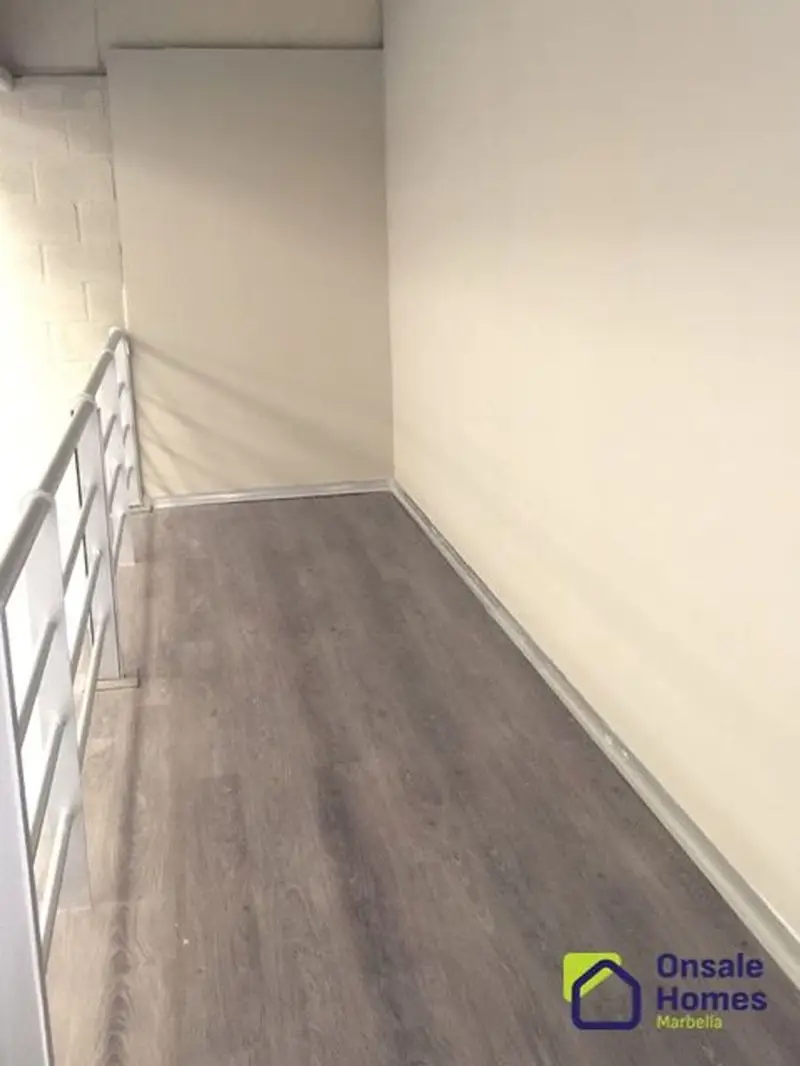Nave Comercial en Alquiler Marbella Nueva Andalucia