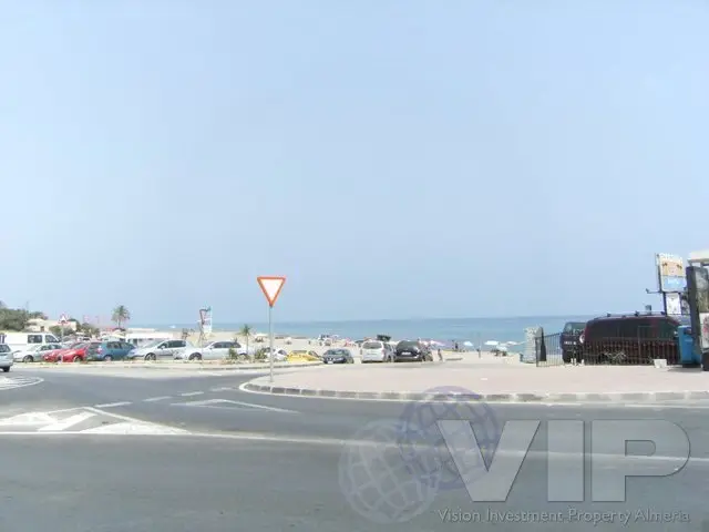 Hotel 2 Estrellas en Venta con Piscina y Restaurante