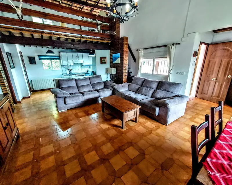Villa 4 Dormitorios Montserrat