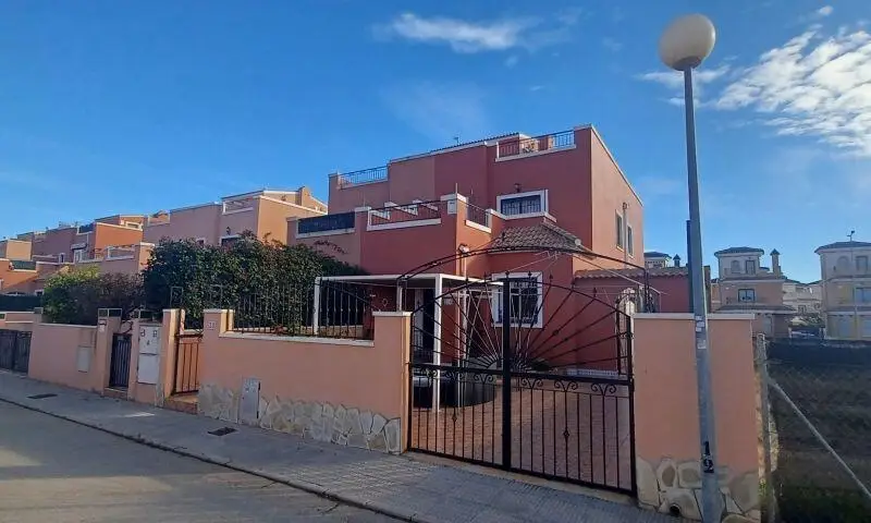 Adosado 3 Dormitorios Los Montesinos