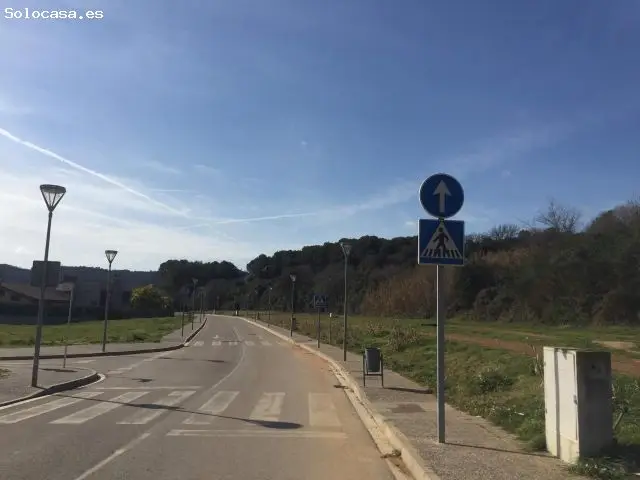 Parcela Residencial en Medinya Cerca de Girona