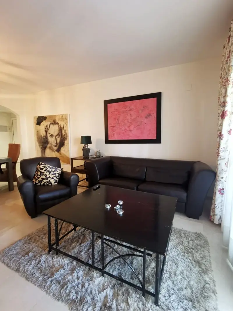 Apartamento en Bahia de Marbella 3 dormitorios 2 baños terraza garaje