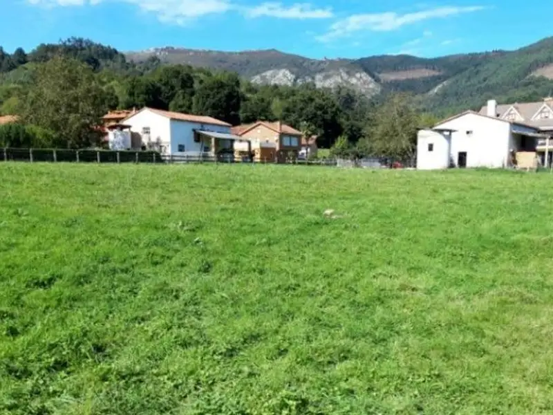 venta Chalet en Los Corrales de Buelna, Cantabria (SBRE-0178986)- Globaliza